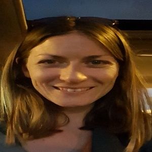 Meet your Posher, Rebecca